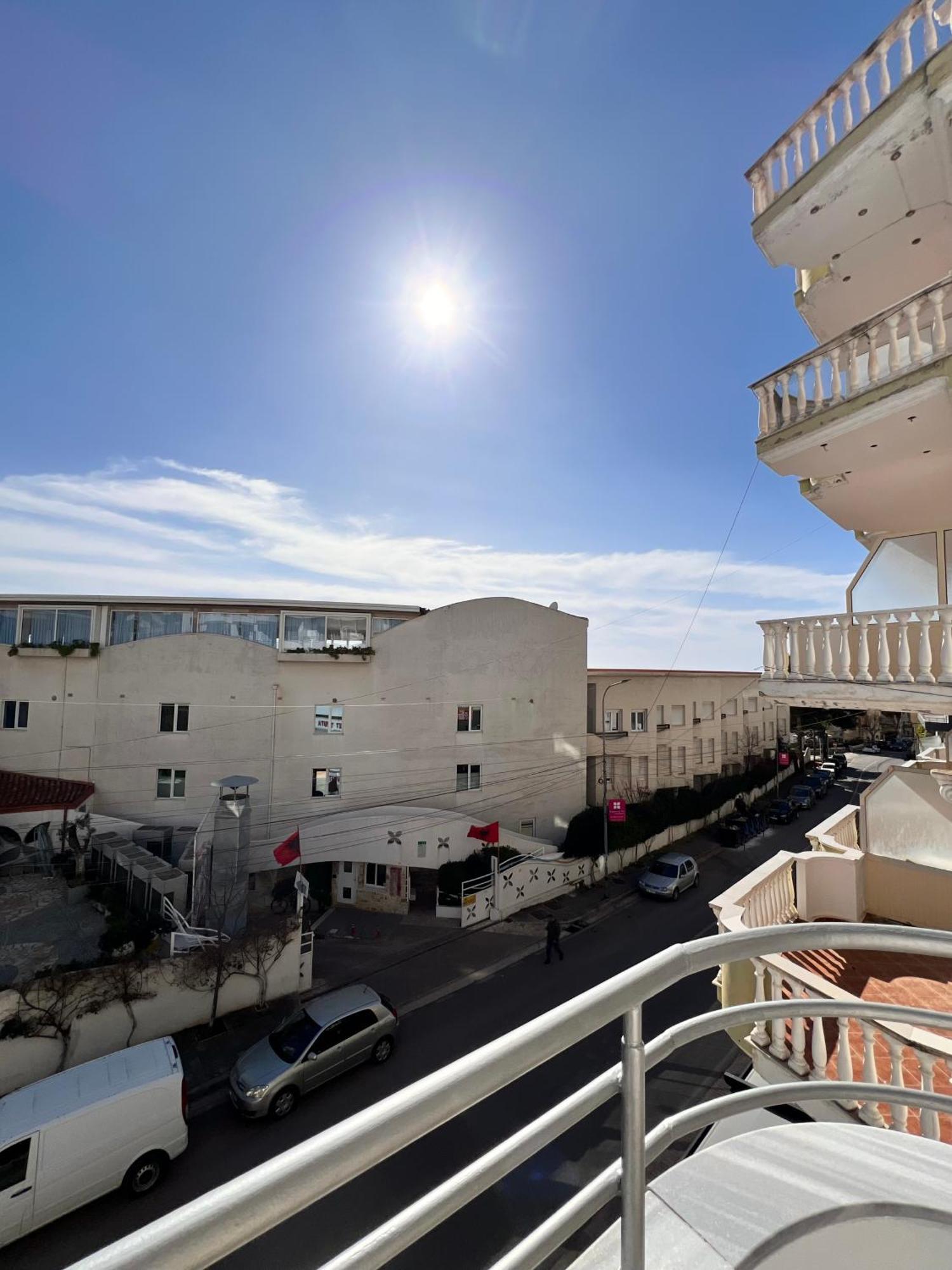 Gjoka Apartments, In Front Of Bougainville Bay Sarande Exterior photo