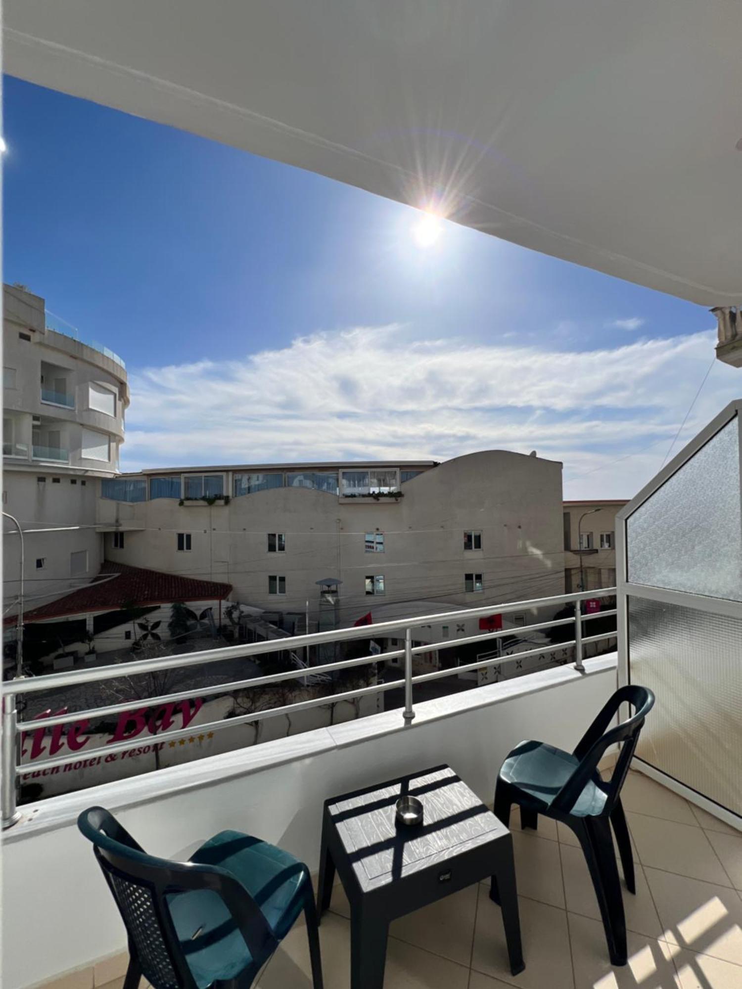 Gjoka Apartments, In Front Of Bougainville Bay Sarande Exterior photo